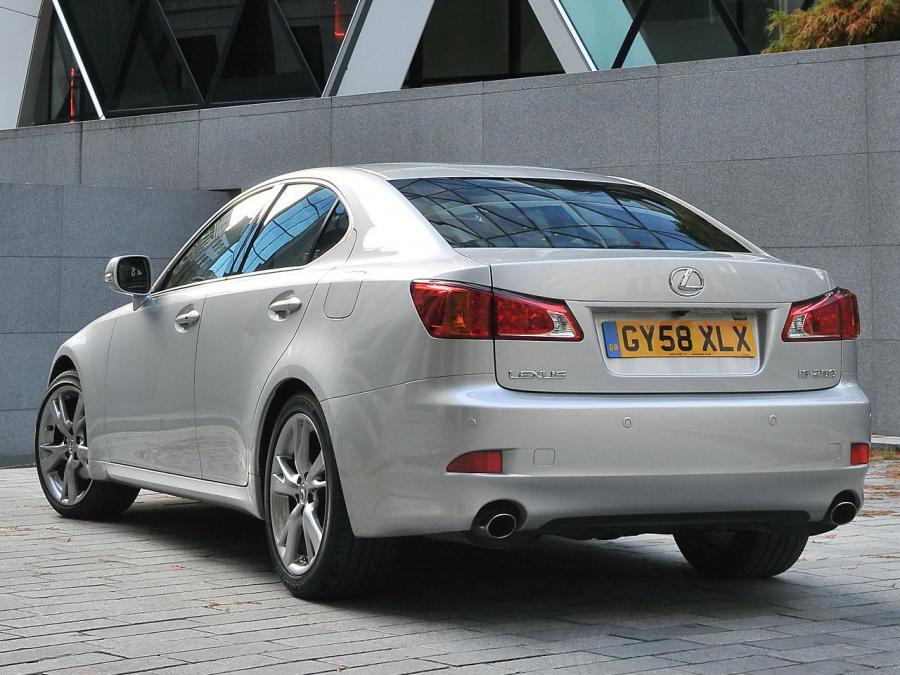  Lexus IS250 F-Sport 2010 года  (UK) (фото 14 из 29)